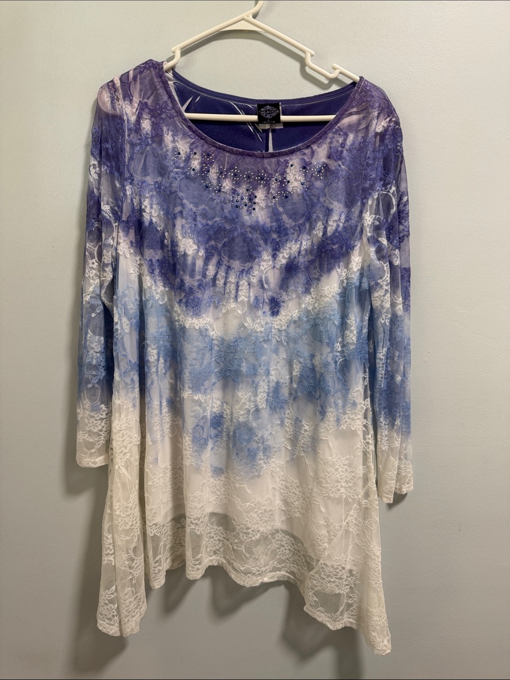 Cal Style Embellished Purple Blue Ombre Lace Women's Top